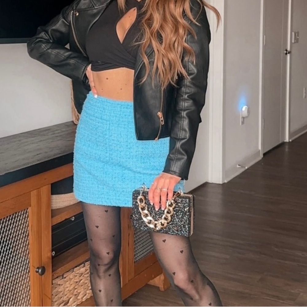 ✨NWT” H&M “ Blue Tweed Mini Skirt !